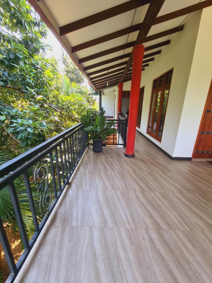 Peacock Villa Resort Udawalawe Kültér fotó