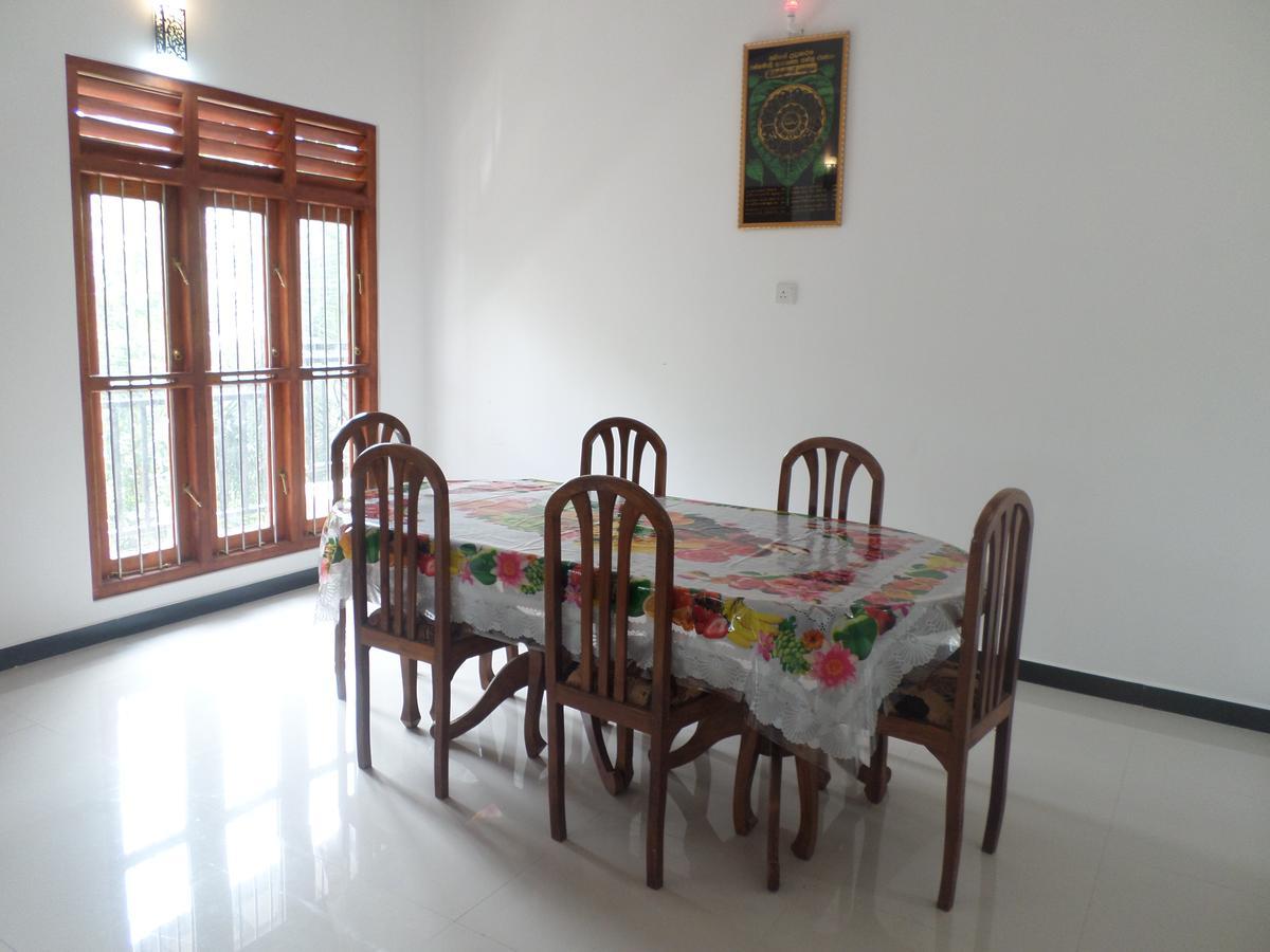 Peacock Villa Resort Udawalawe Kültér fotó