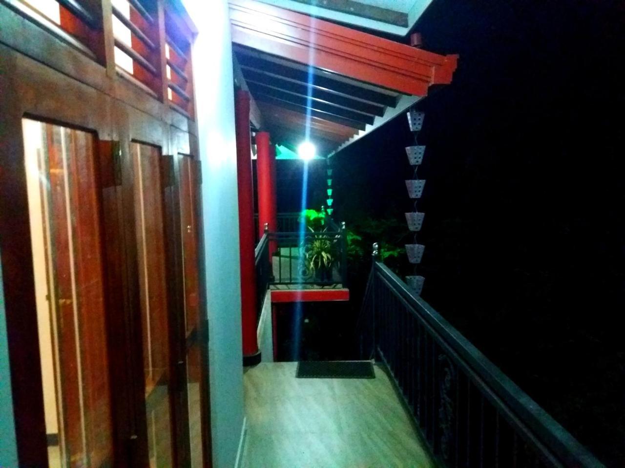 Peacock Villa Resort Udawalawe Kültér fotó
